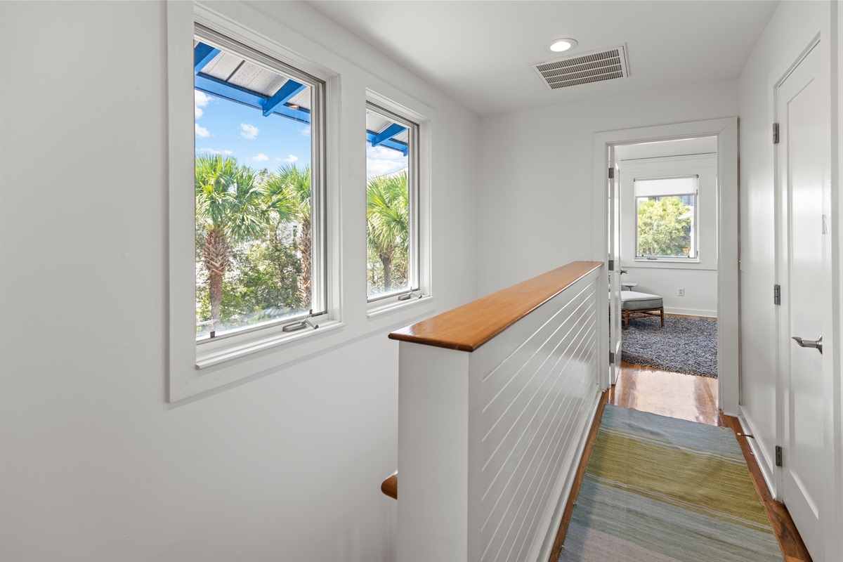 2nd Floor Landing