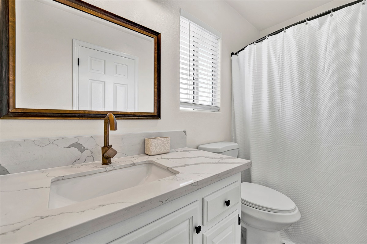 Family Suite Bathroom