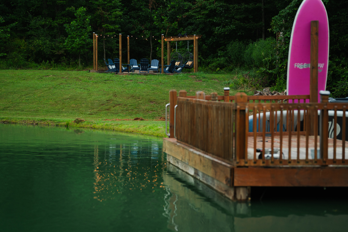 A peaceful pondside setting with the firepit just steps away - perfect for relaxing evenings surrounded by nature.