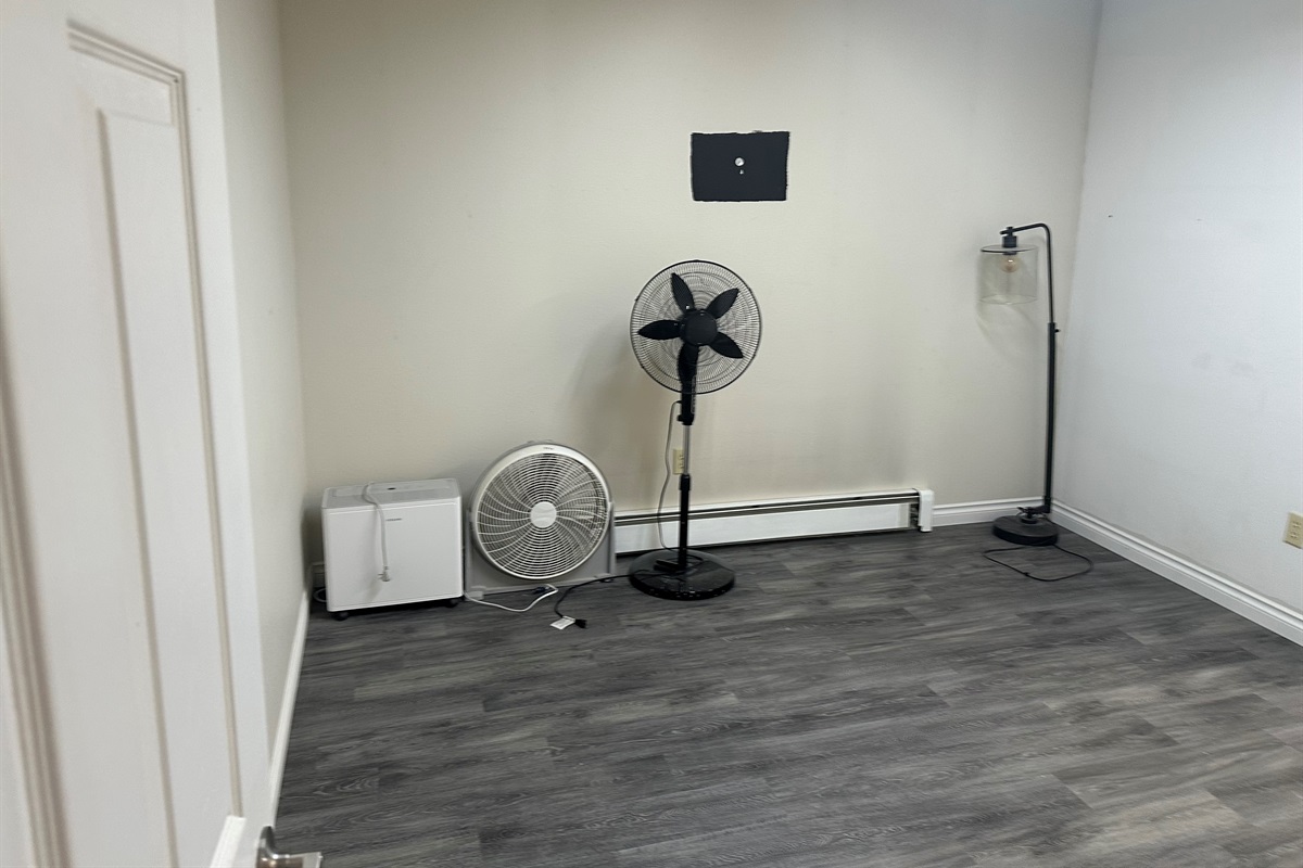 Bedroom 3 (Queen bed will be located here)