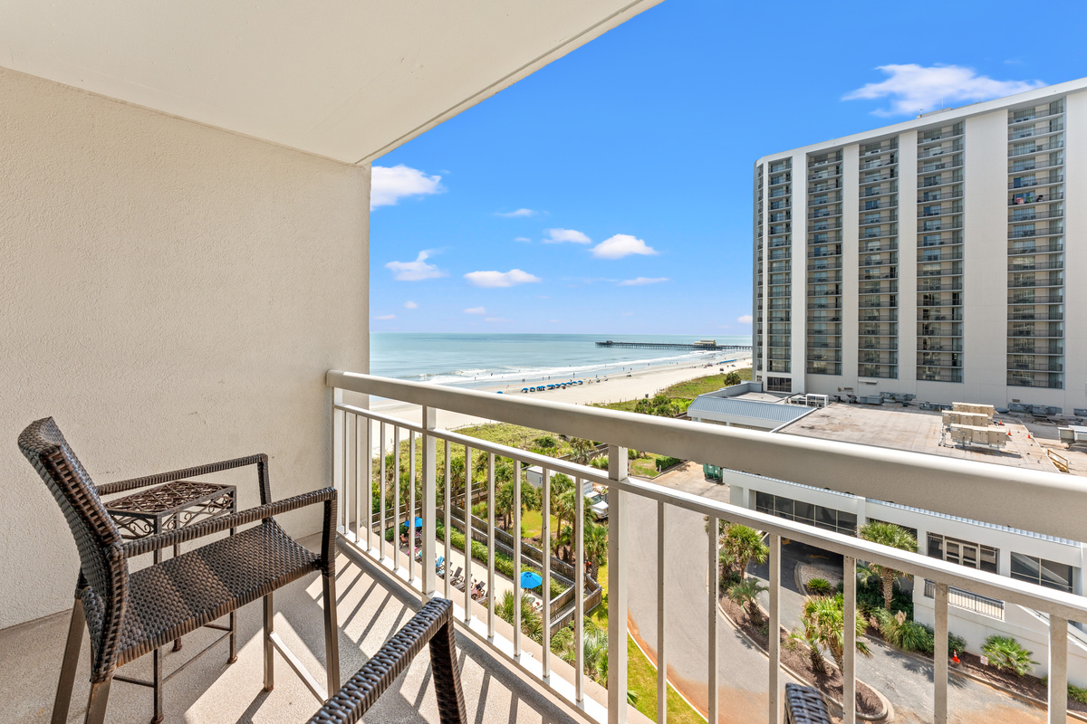 Balcony off 3rd bedroom studio