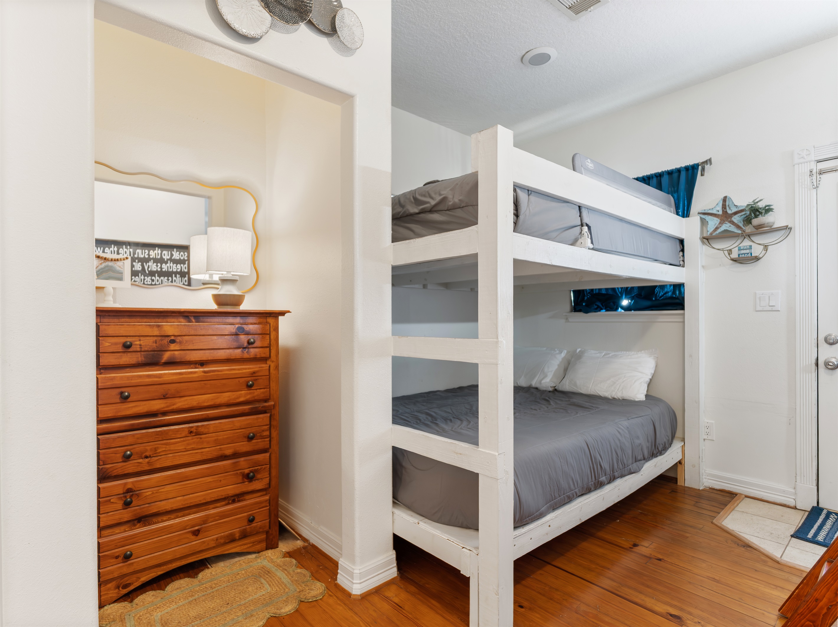 bunkroom