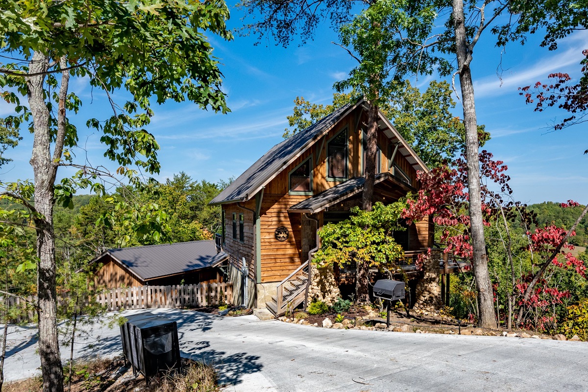 Cypress Springs Lodge Morning Fall view