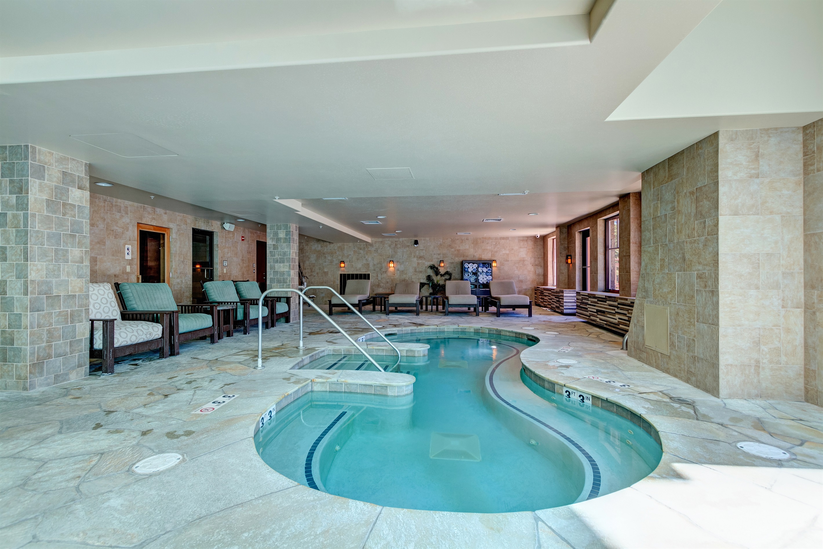 Ski Hill Place Pool