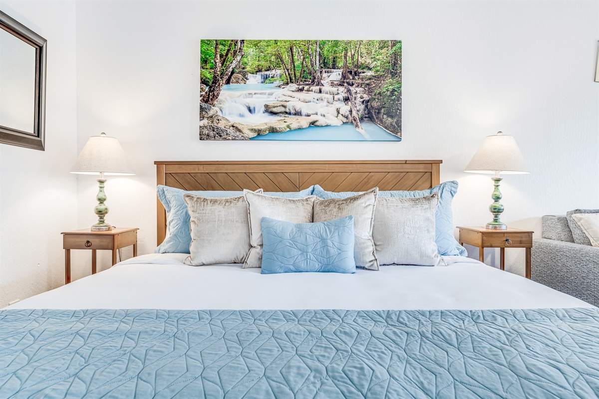 Fresh linens, fluffy pillows