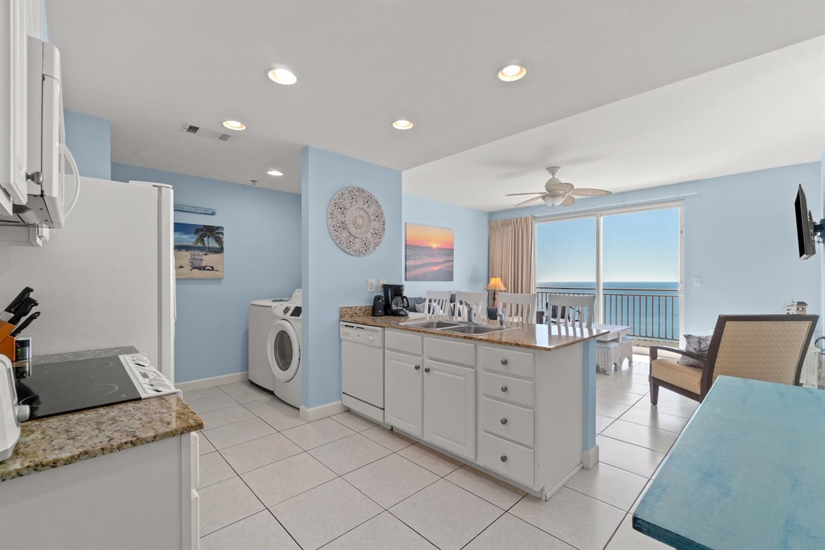 Ocean front living and dining