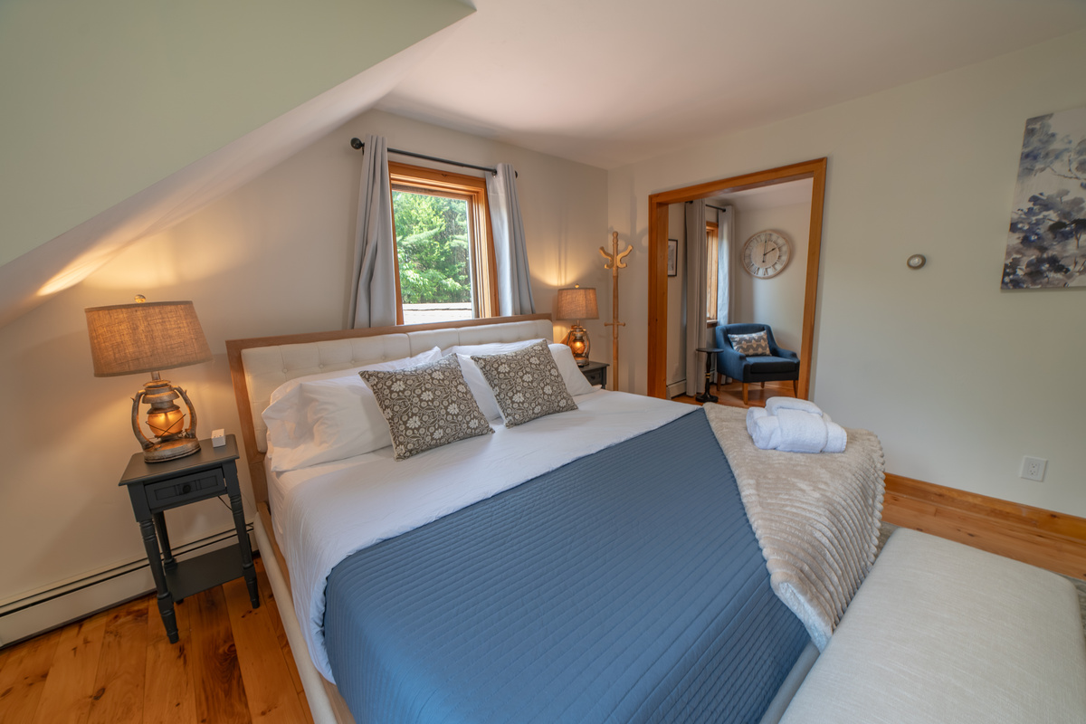 Master Ensuite: Upstair room