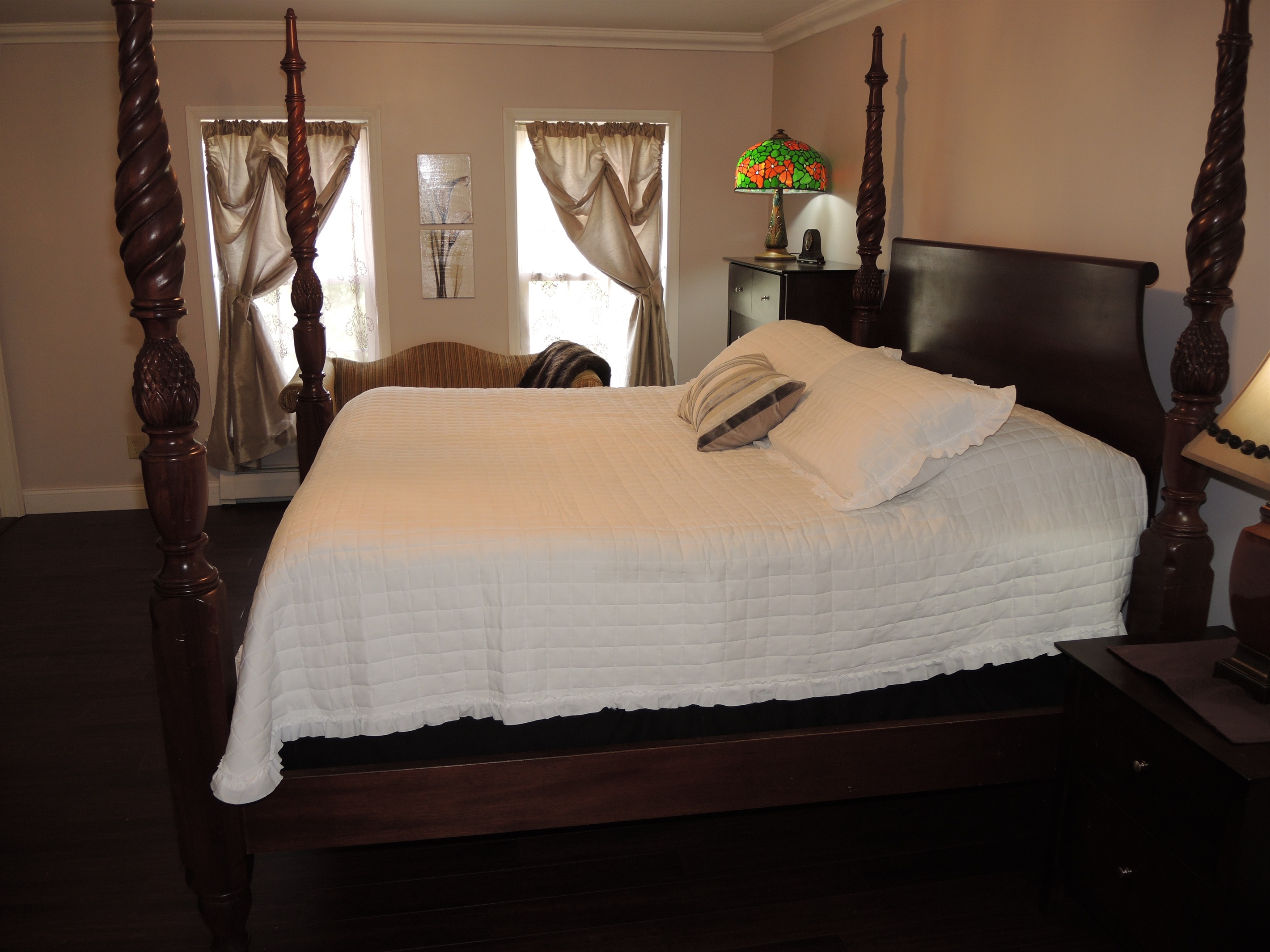 2nd floor King master