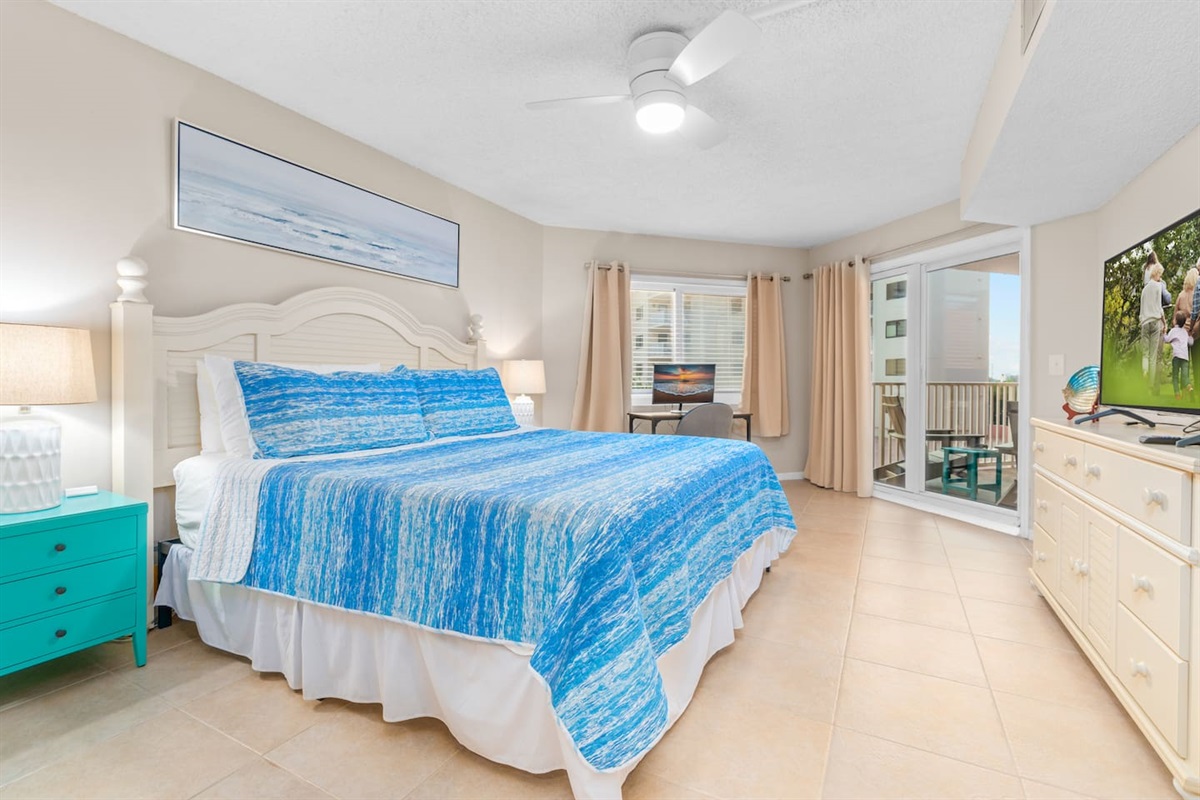 King suite with 50-inch Smart TV and dedicated work space.