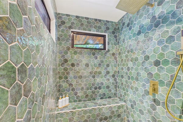 Beautiful huge walk in shower in bedroom 3 en suite bathroom 