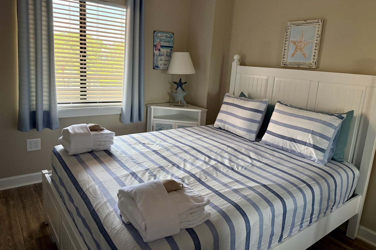 Queen Guest Bedroom