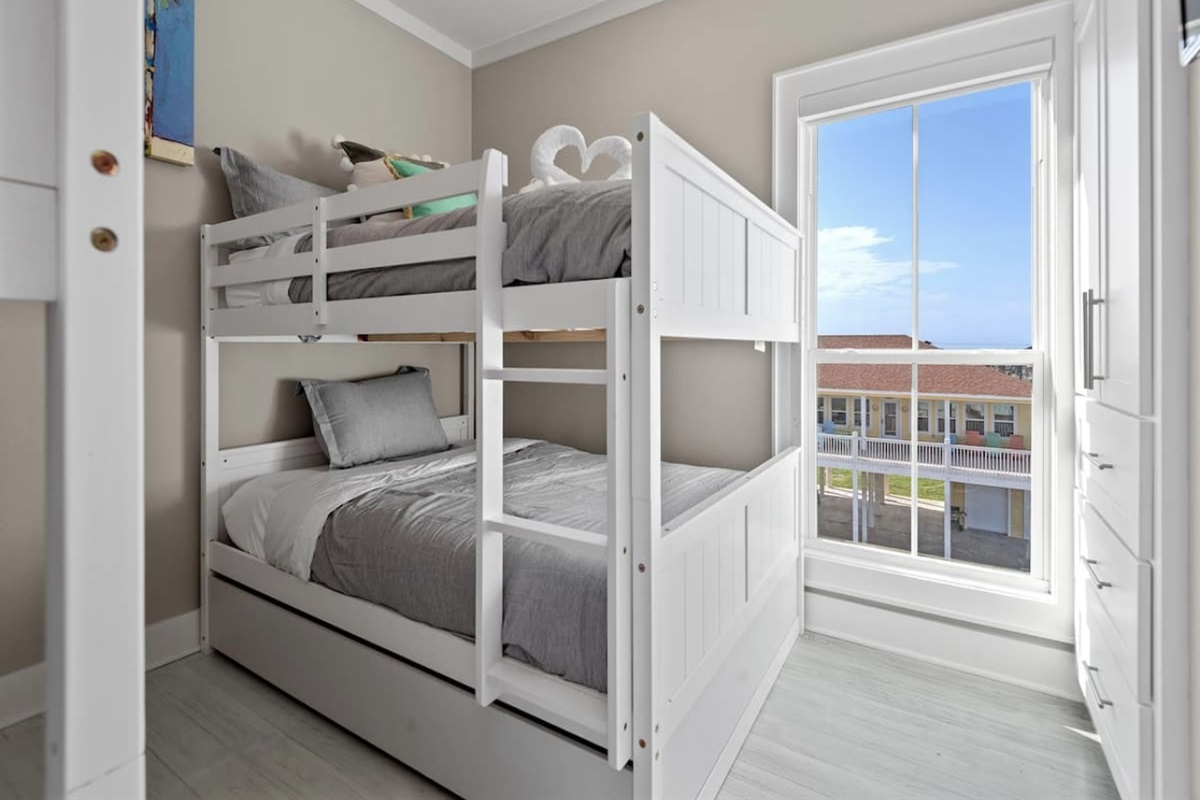 7e8812d5717e4f22ac23dbe52d255a32 Large | Beachhouse | Texas | TX | Vacation Homes | Galveston | Crystal Beach | Kokomo | Breezy Days | Beachfront Elegance | Sunrise Serenity | Southern Sands Property Management, LLC