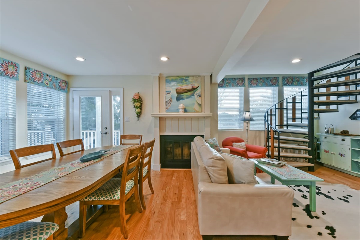 7e9fd5dbb16e4d1e8d3fd1f08598a1fd Large Virginia Beach vaction rentals