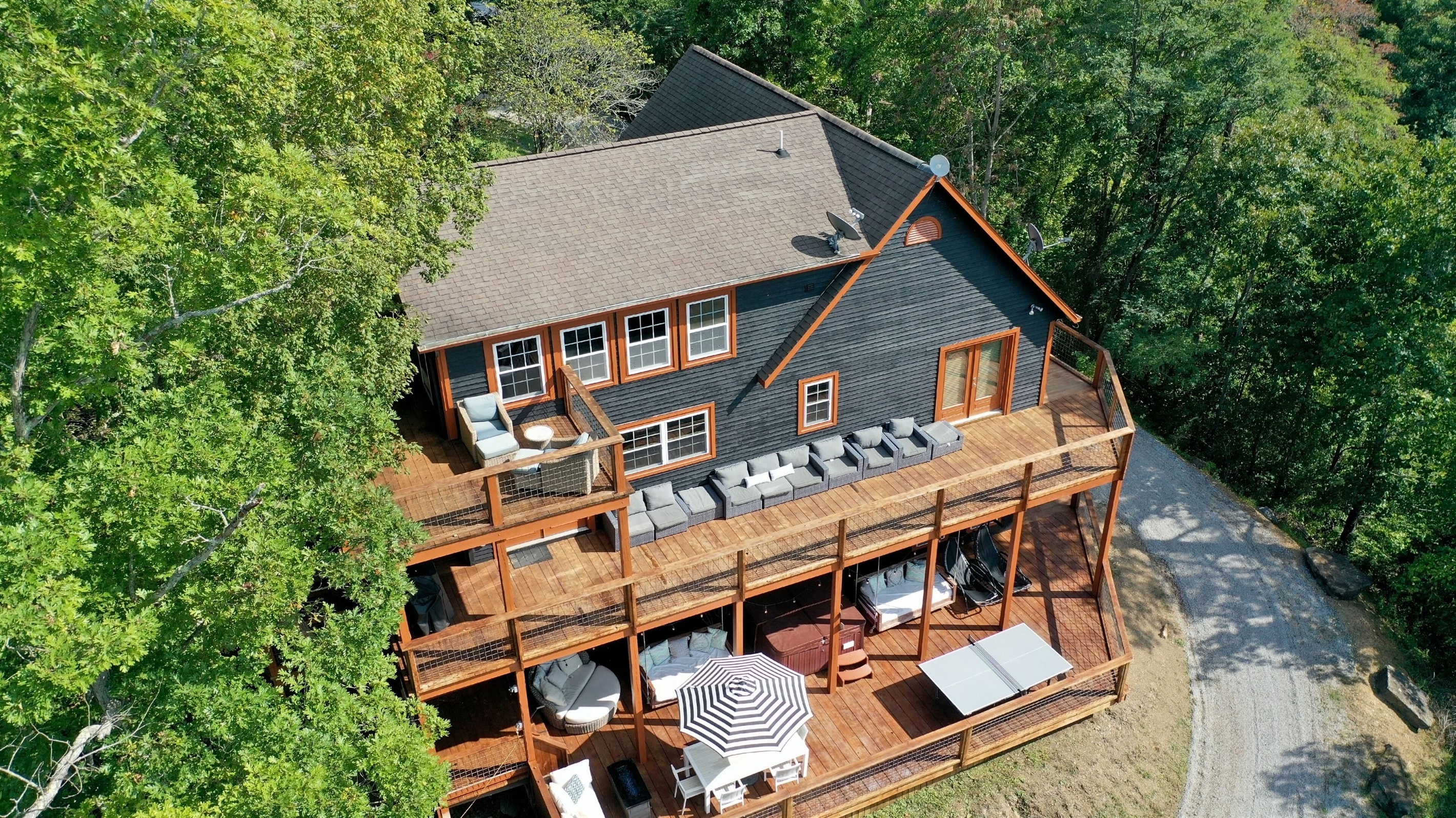 Massive 3-tier deck for enjoying the lake views