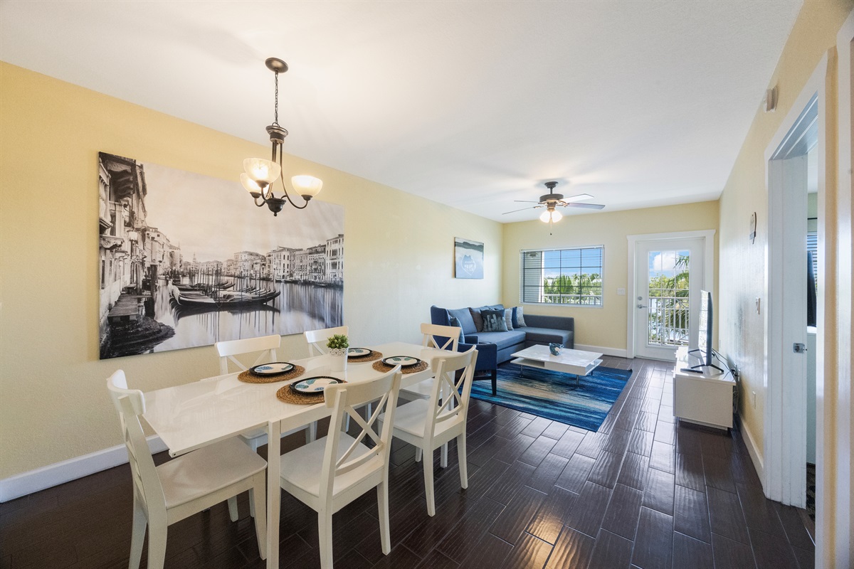Dining/Living area