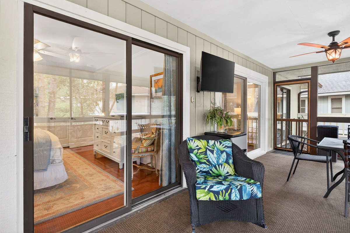 Screened in porch | Seaside Cottage | IOP Escapes | 31 Twin Oaks, Isle of Palms, SC