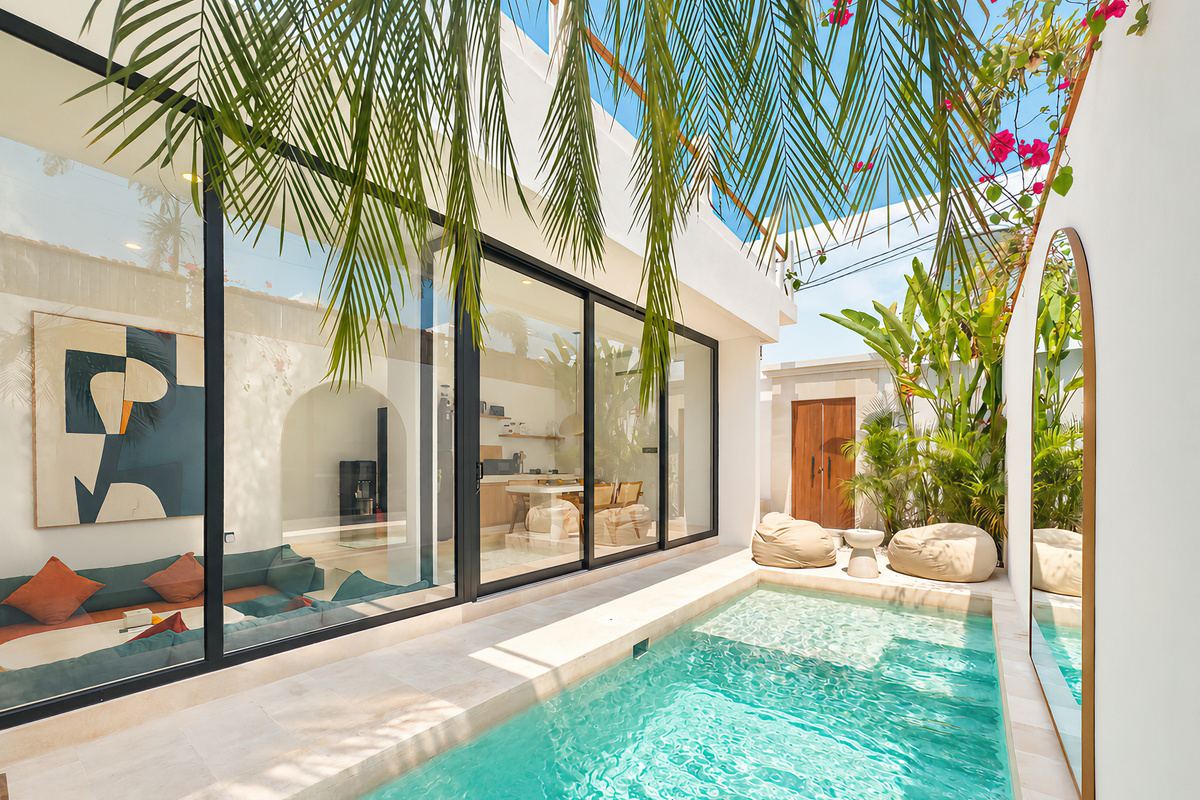 Pool area