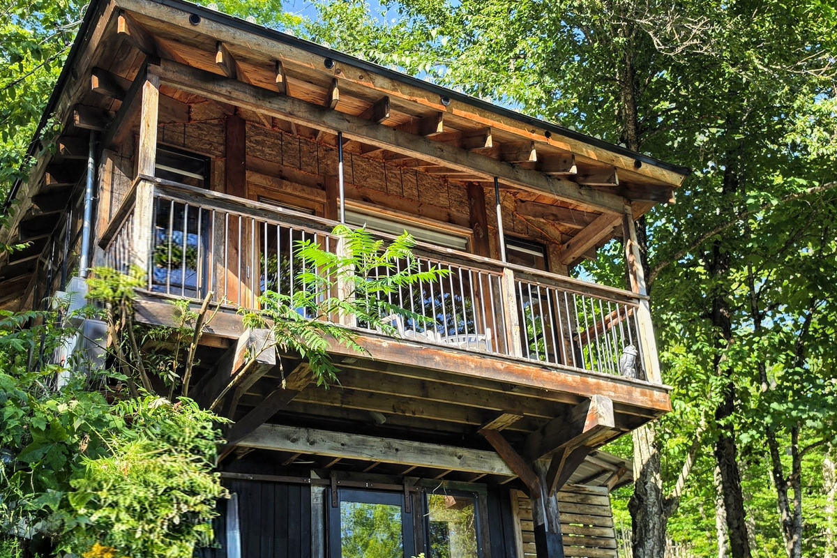 Tea House balcony seen from Hot Tub area below