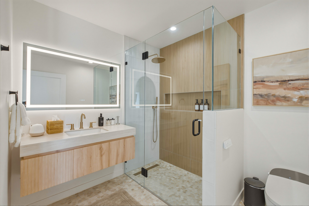 Casita Guest House Ensuite Bathroom