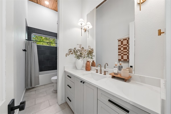 Bathroom 3 