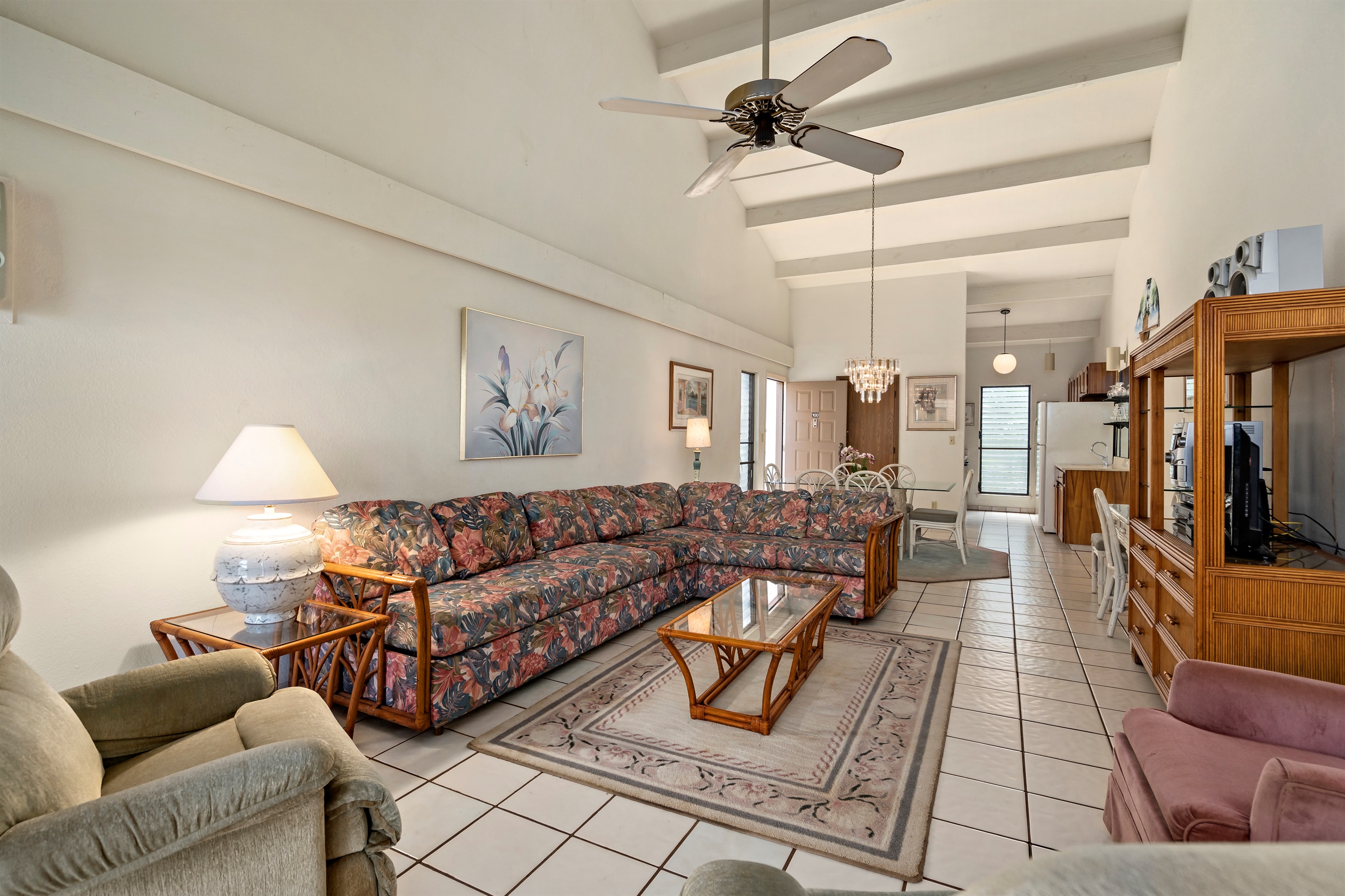 Large living room for recharging and lounging