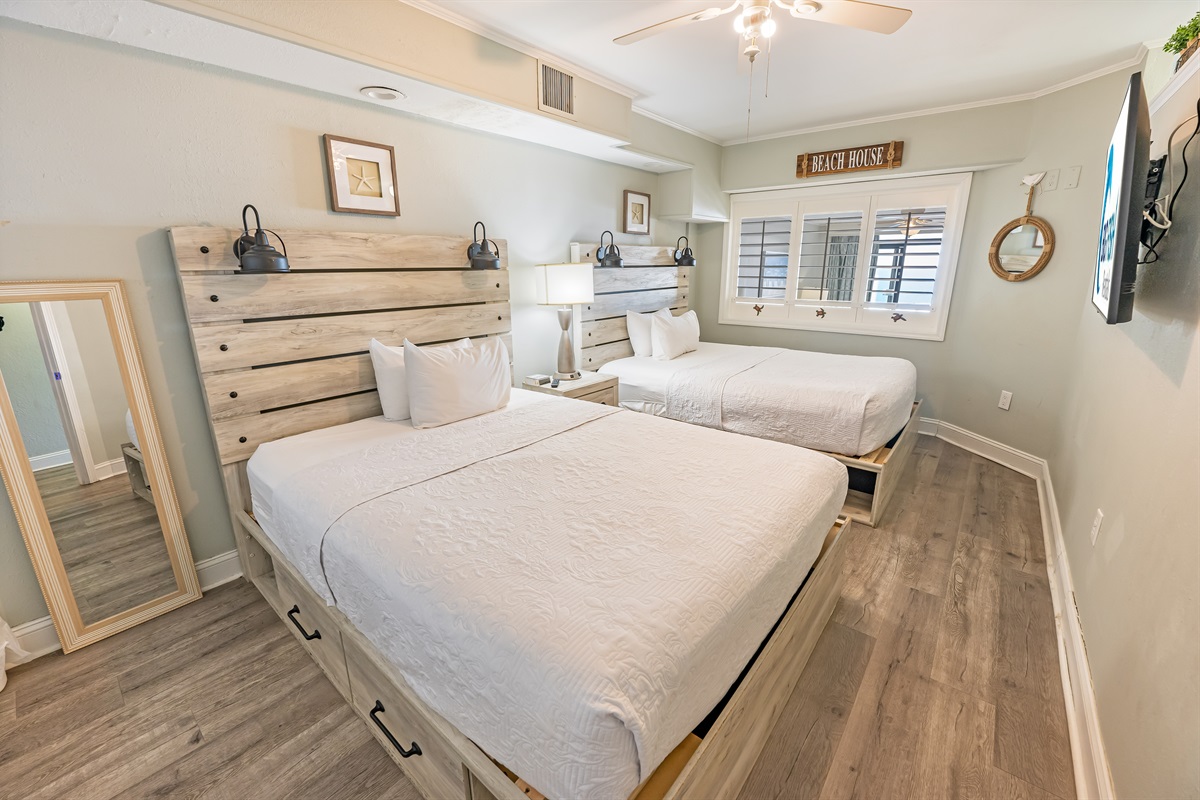 Stunning Bedroom ✨ Beautifully Decorated 🛏️💫