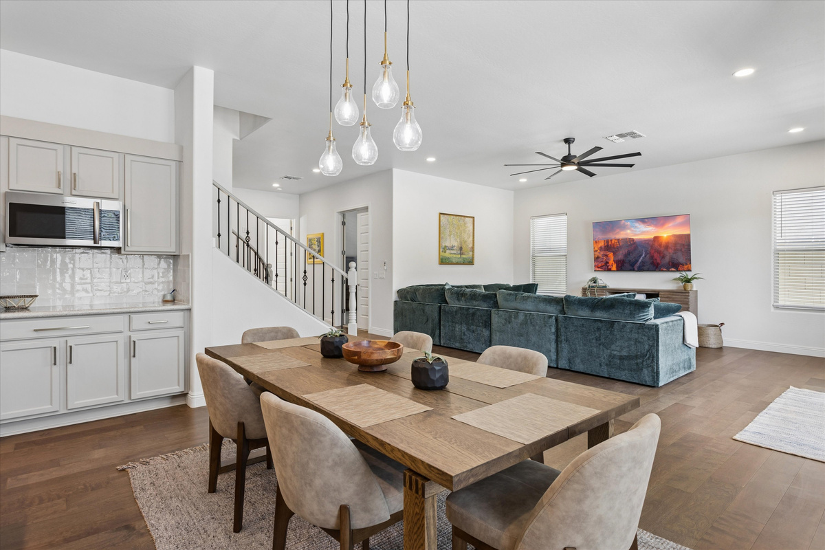 Modern Boho Retreat | 5BR/4.5BA | Near Westgate — Modern Boho Retreat | 5BR/4.5BA | Near Westgate, Glendale, Arizona — photo 17