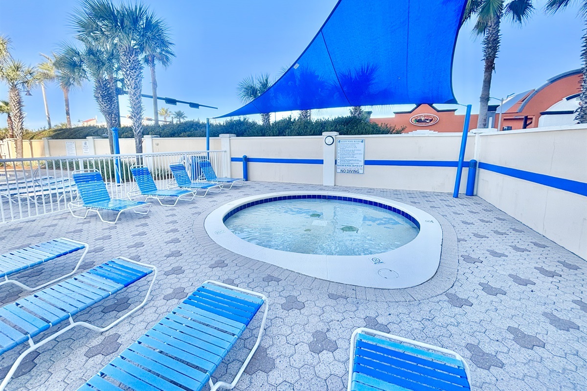 One of many hot tubs available at Majestic