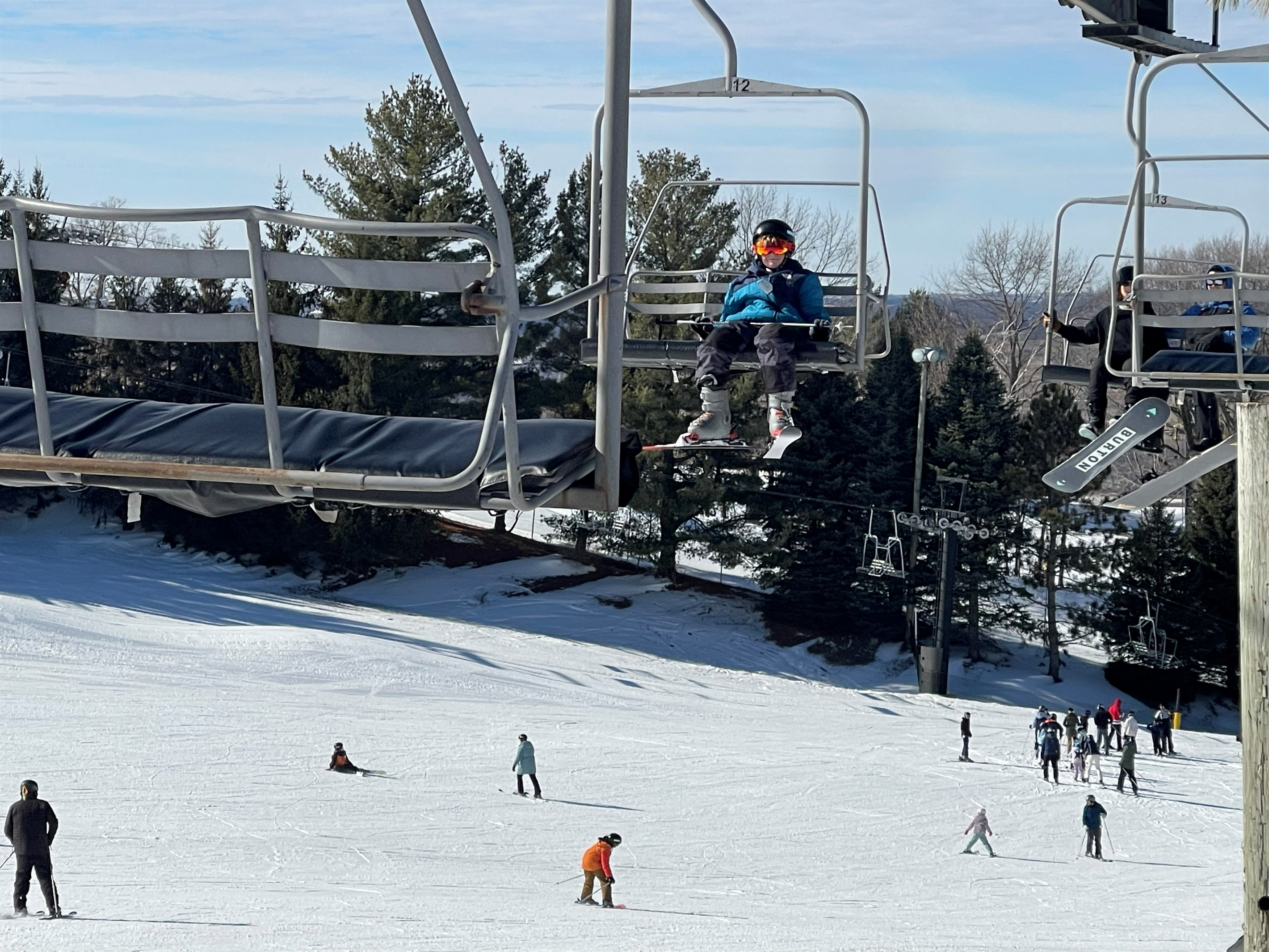 Great Skiing at Chestnut Mountain! 30 min away