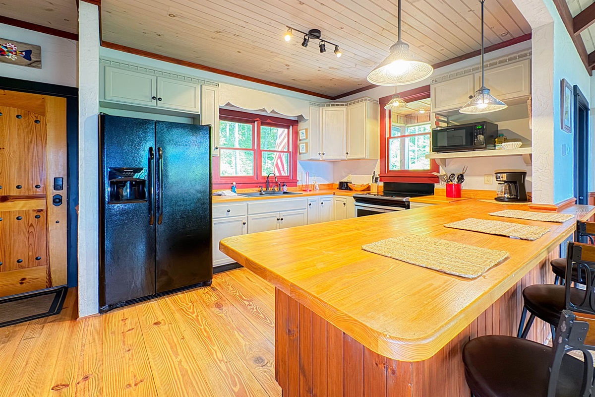 fully stocked kitchen