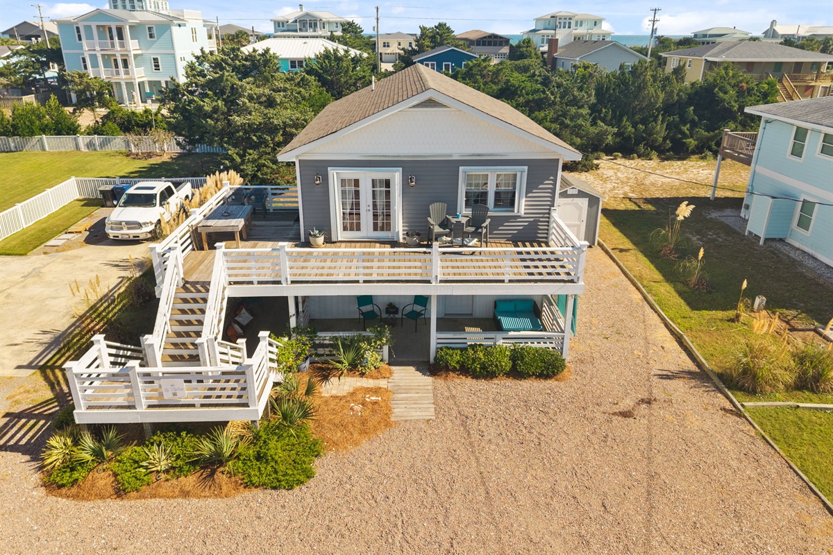Upstairs Sleeps 6
