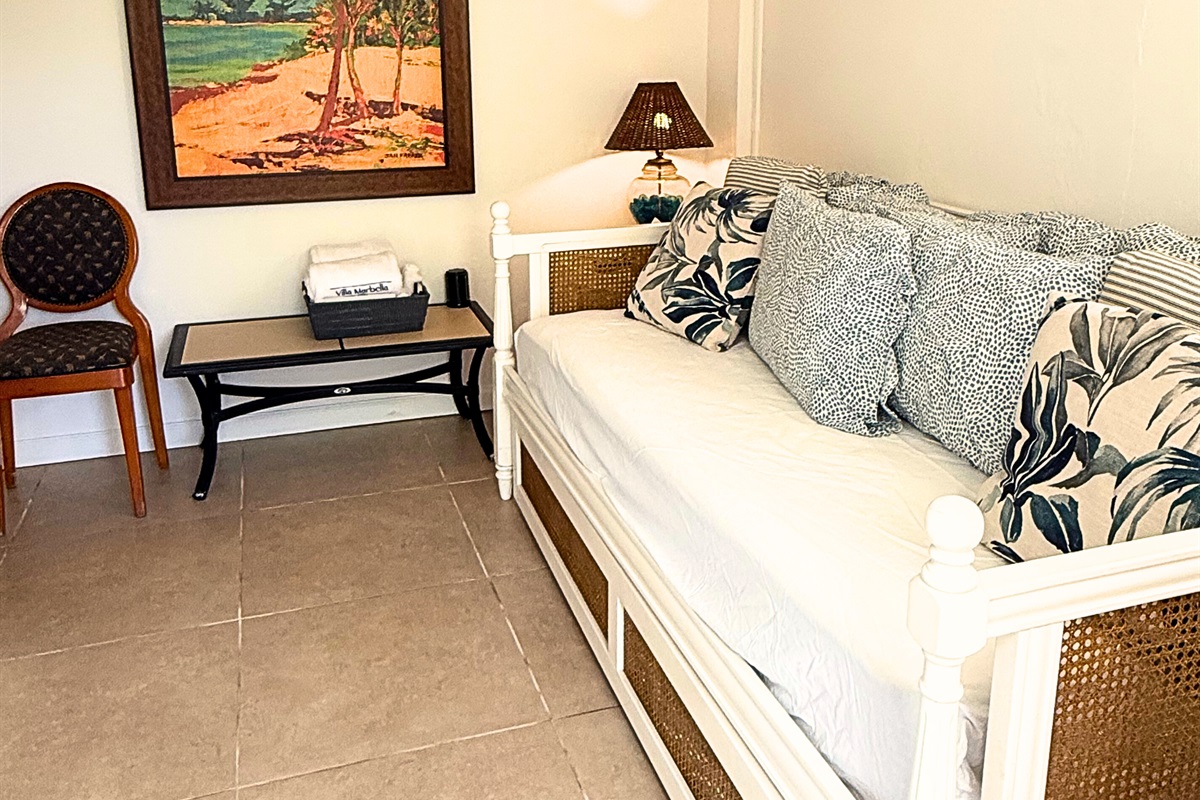 A trundle bed in the Mango Room.  A separate entrance lends to a private space