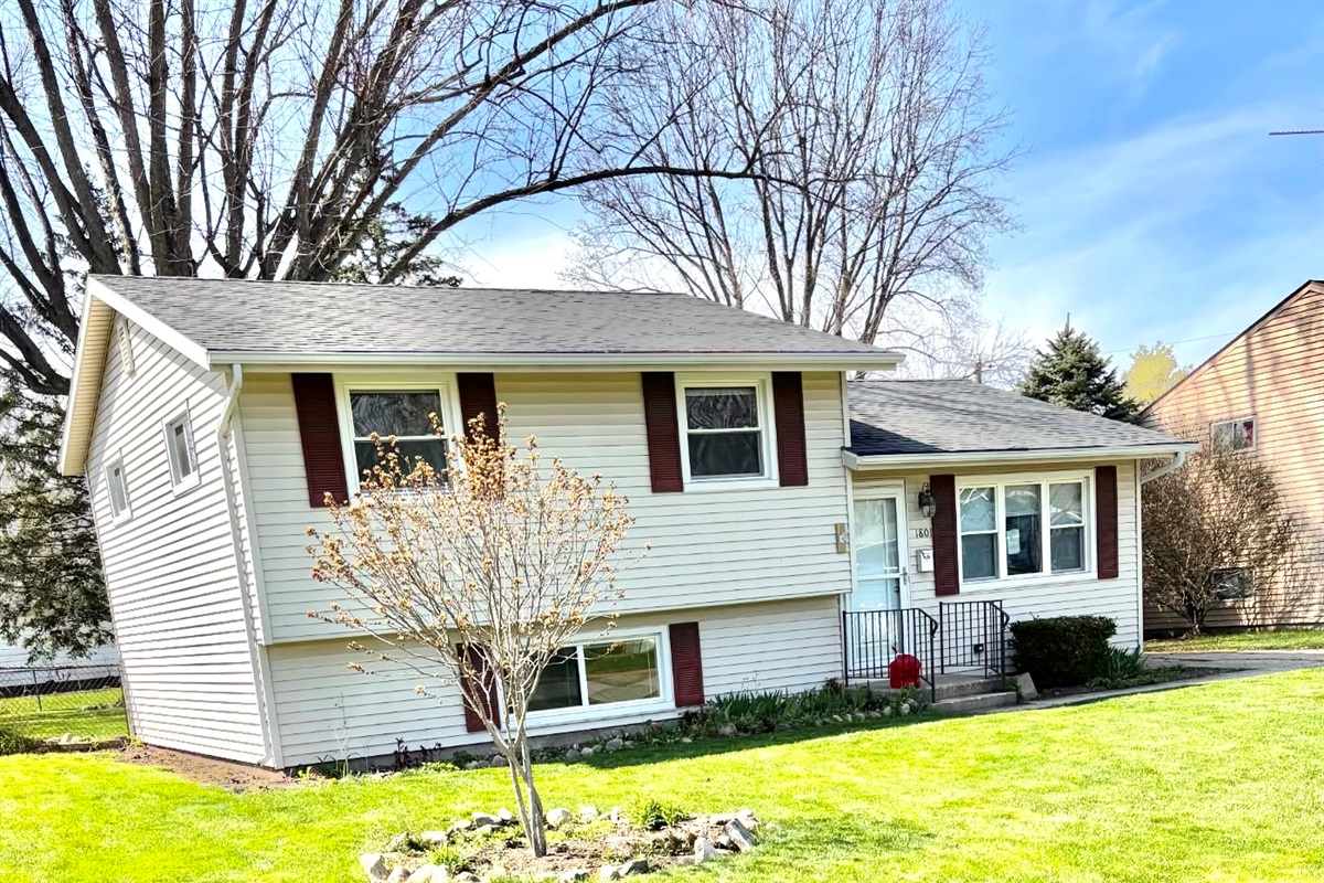 Coming July 2026: Winston Parkview. Fully remodeled 4BD/1.5BA home near ND, hospitals, and shopping. Special Pre‑Release Rates available.