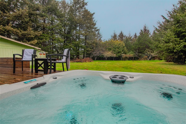 Hot Tub Facing Back Yard