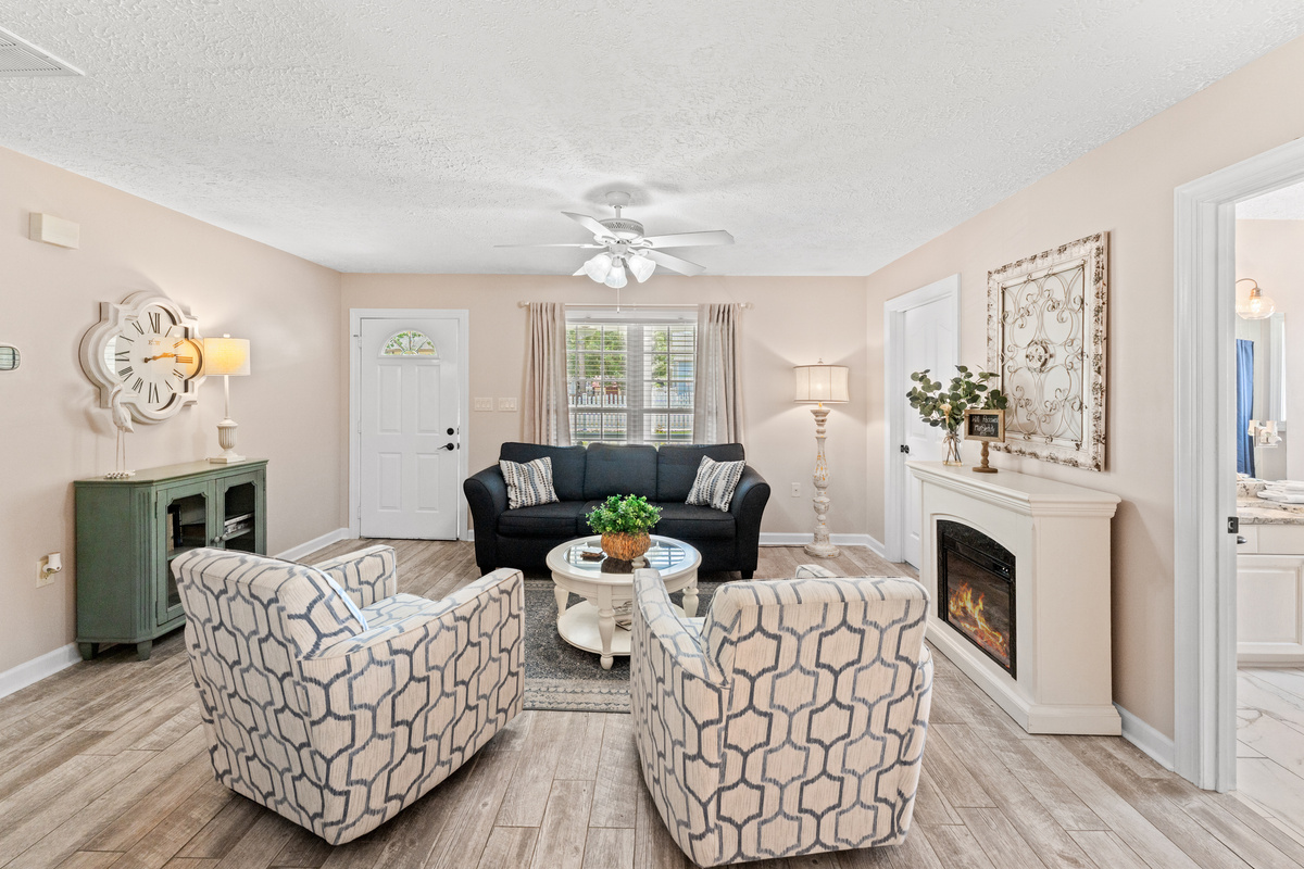 Living Room w/ Electric Fireplace