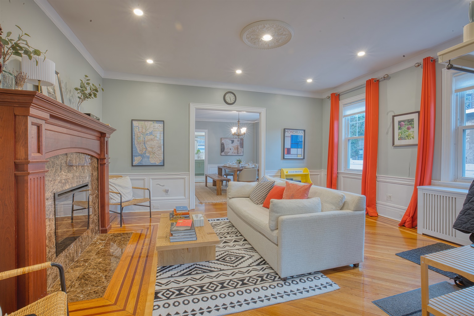 "The house is beautiful, comfortable and relaxing with all the comforts of home. We look forward to our next stay!" - Anne V. 10/2025