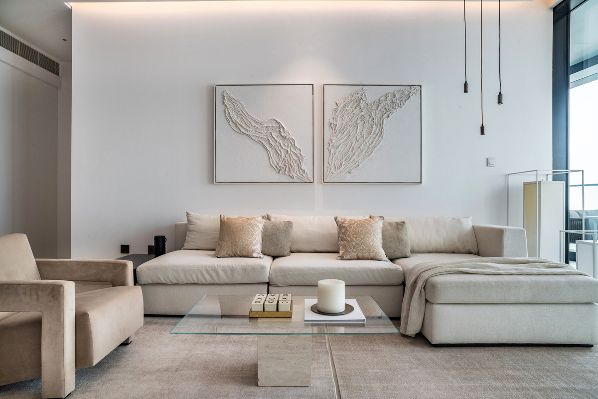 Large living room with panoramic view