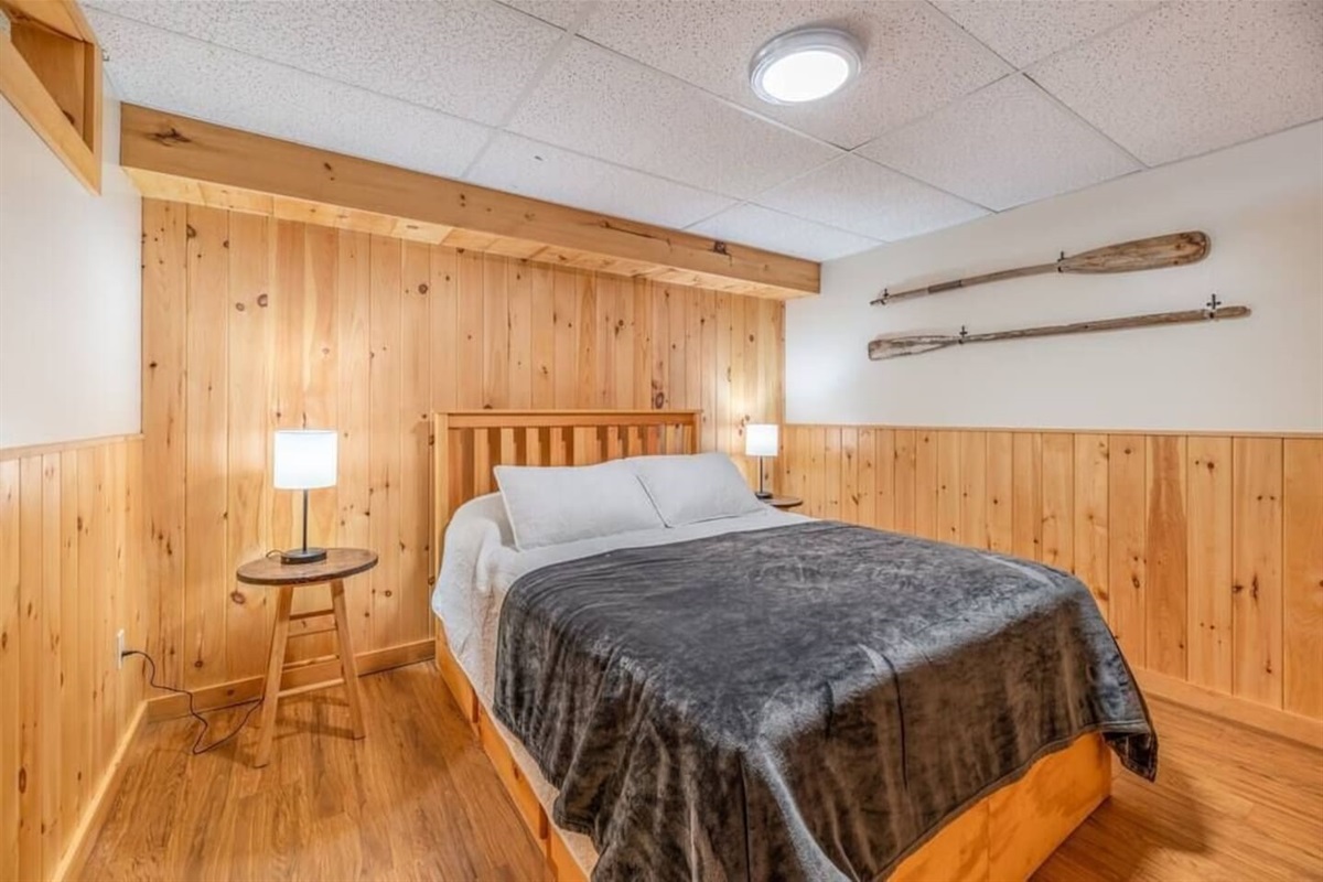 hotels in Maine - bedroom