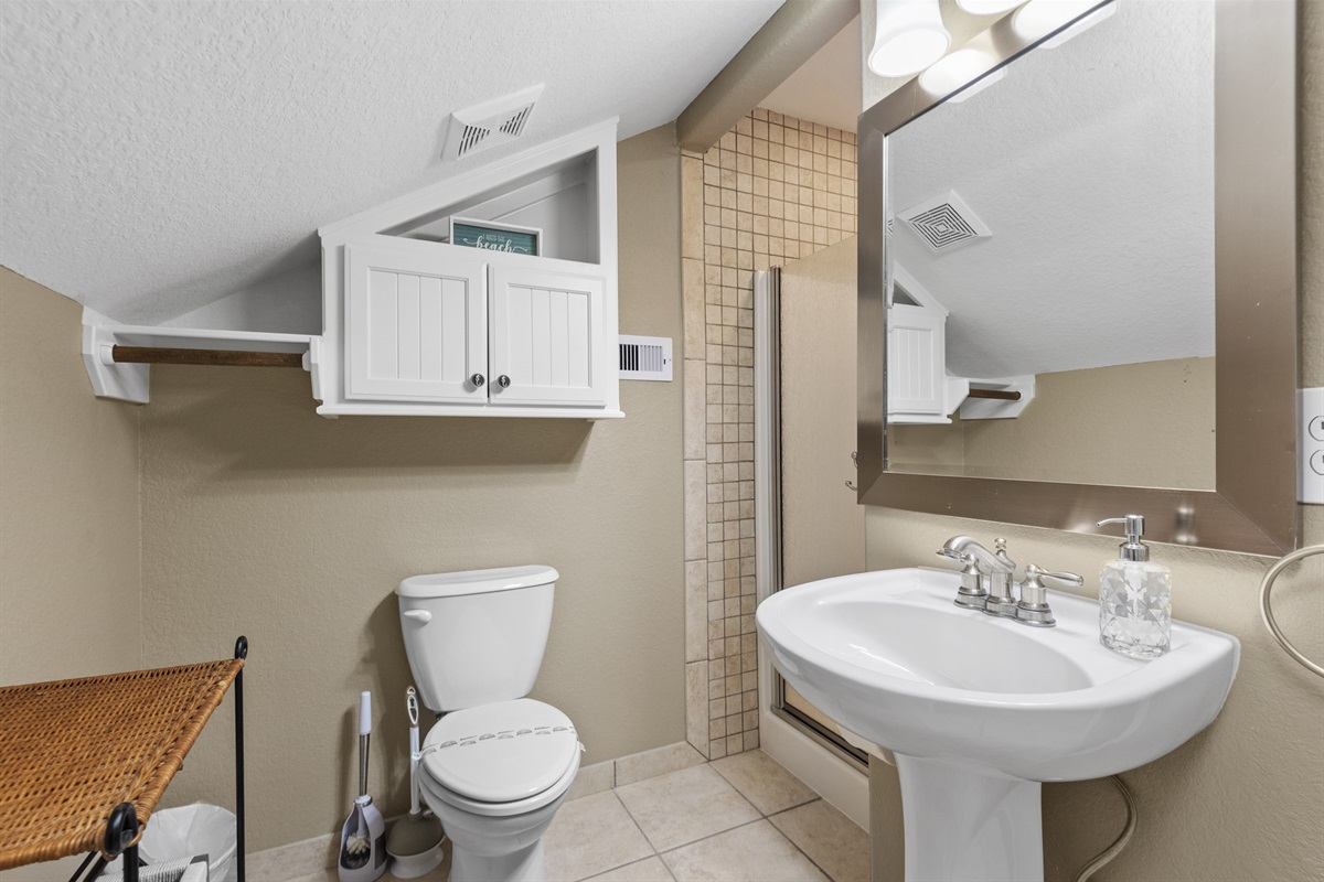 7f705361819444698660e9c5b7520f7e Large | Beachhouse | Texas | TX | Vacation Homes | Galveston | Crystal Beach | Kokomo | Breezy Days | Beachfront Elegance | Sunrise Serenity | Southern Sands Property Management, LLC