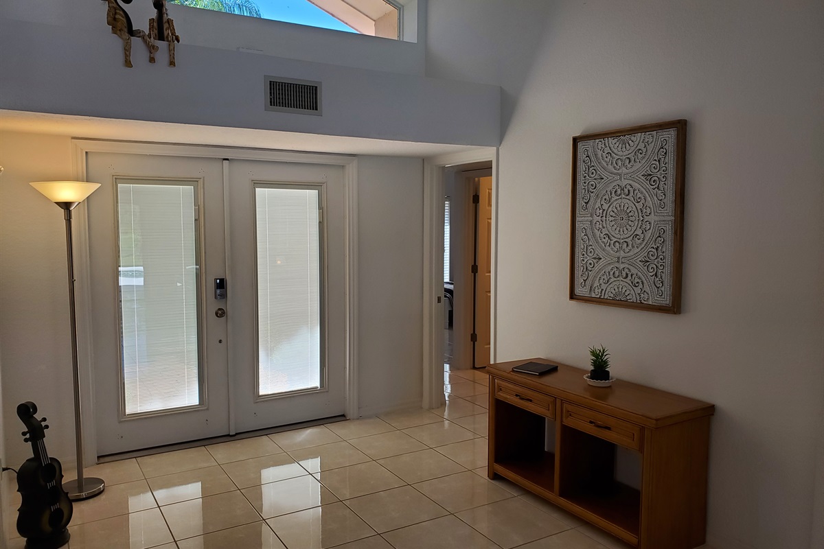 Entryway at Lakes View