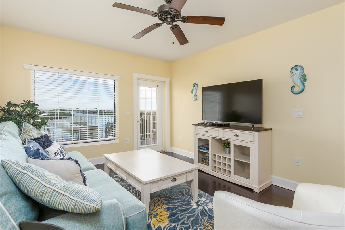 Living room leads to the back private balcony overlooking the Intracoastal