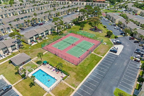 Tennis Courts