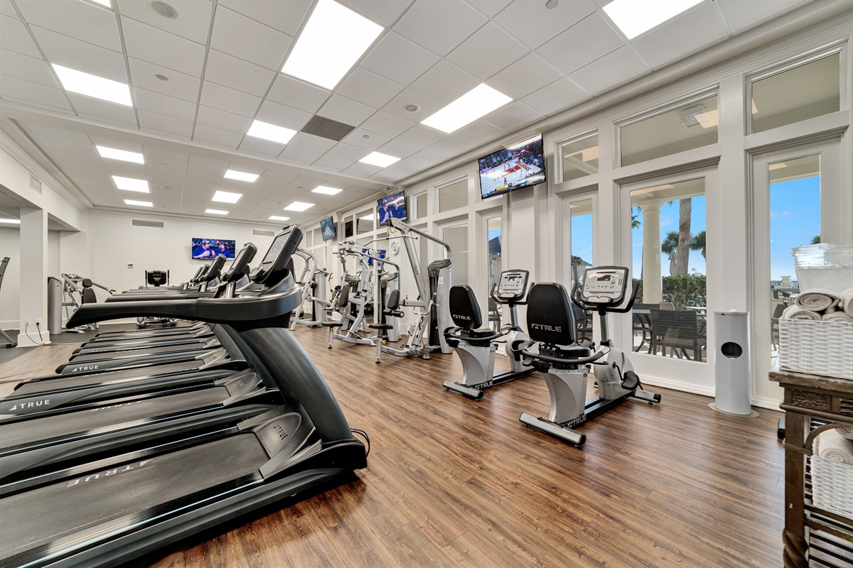 Energize your body and soothe your soul in our fitness center overlooking the ocean.  Achieve your fitness goals while enjoying the beauty of the coast.