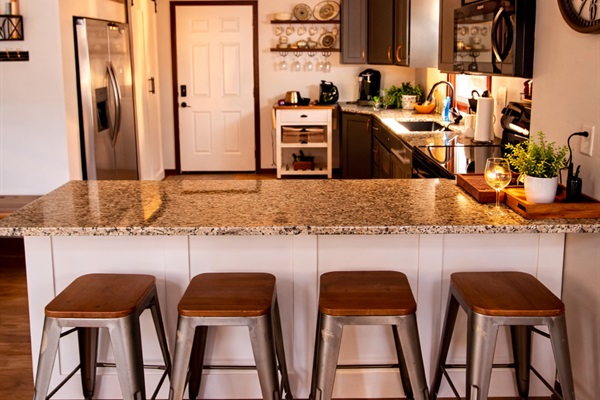 Cove-Out Cottage Kitchen