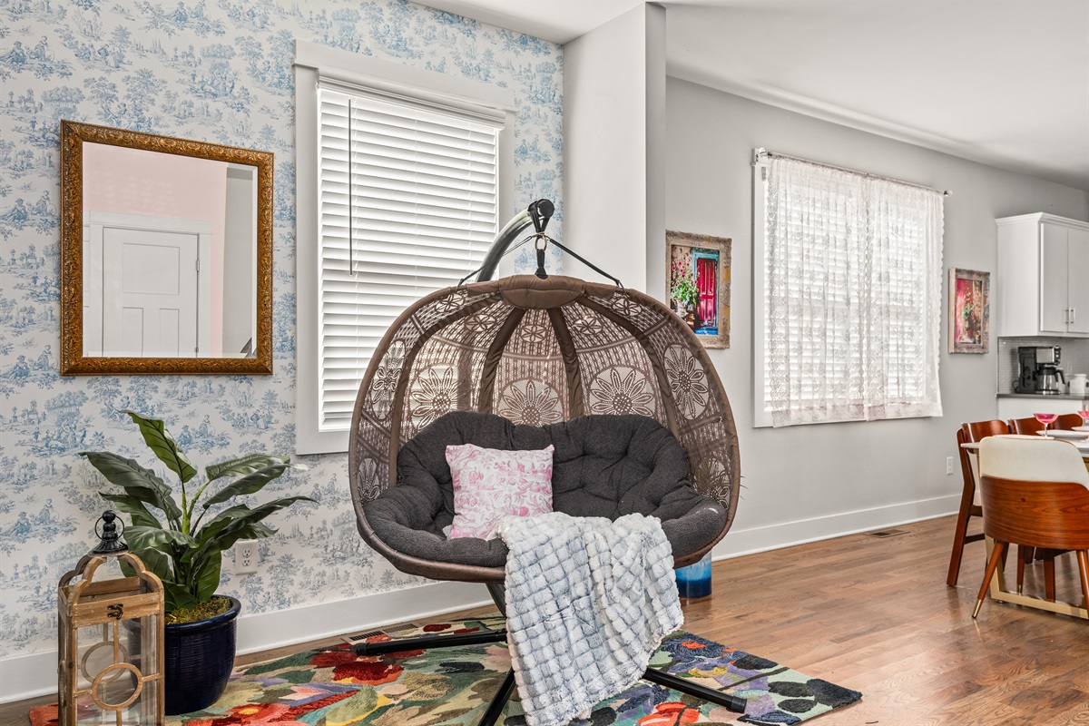 Hanging Love Seat