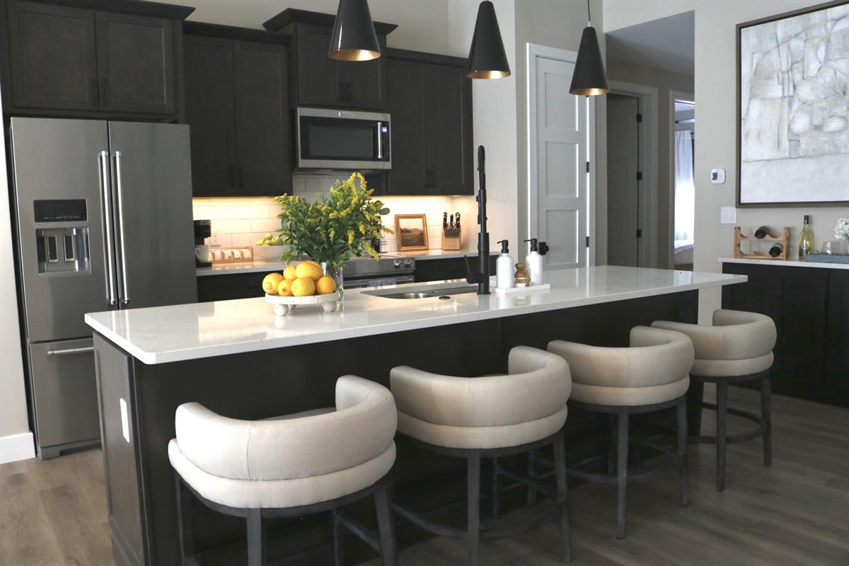 Completely stocked kitchen with everything you could want.