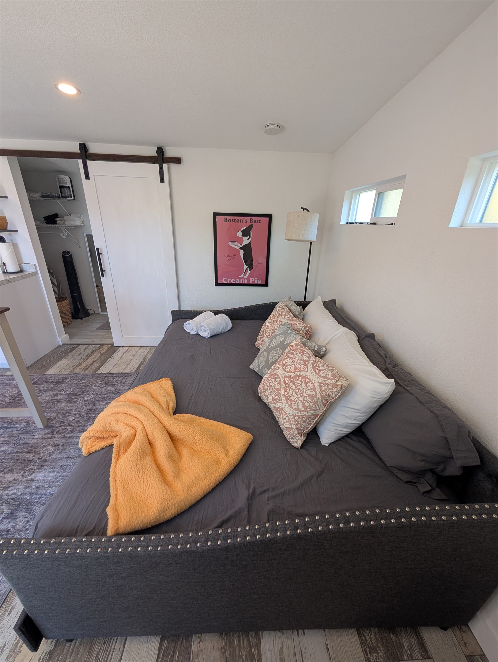 Queen size bed
