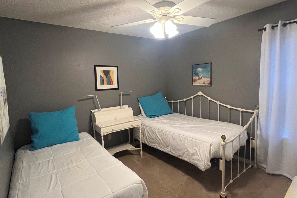 Twin Bedroom