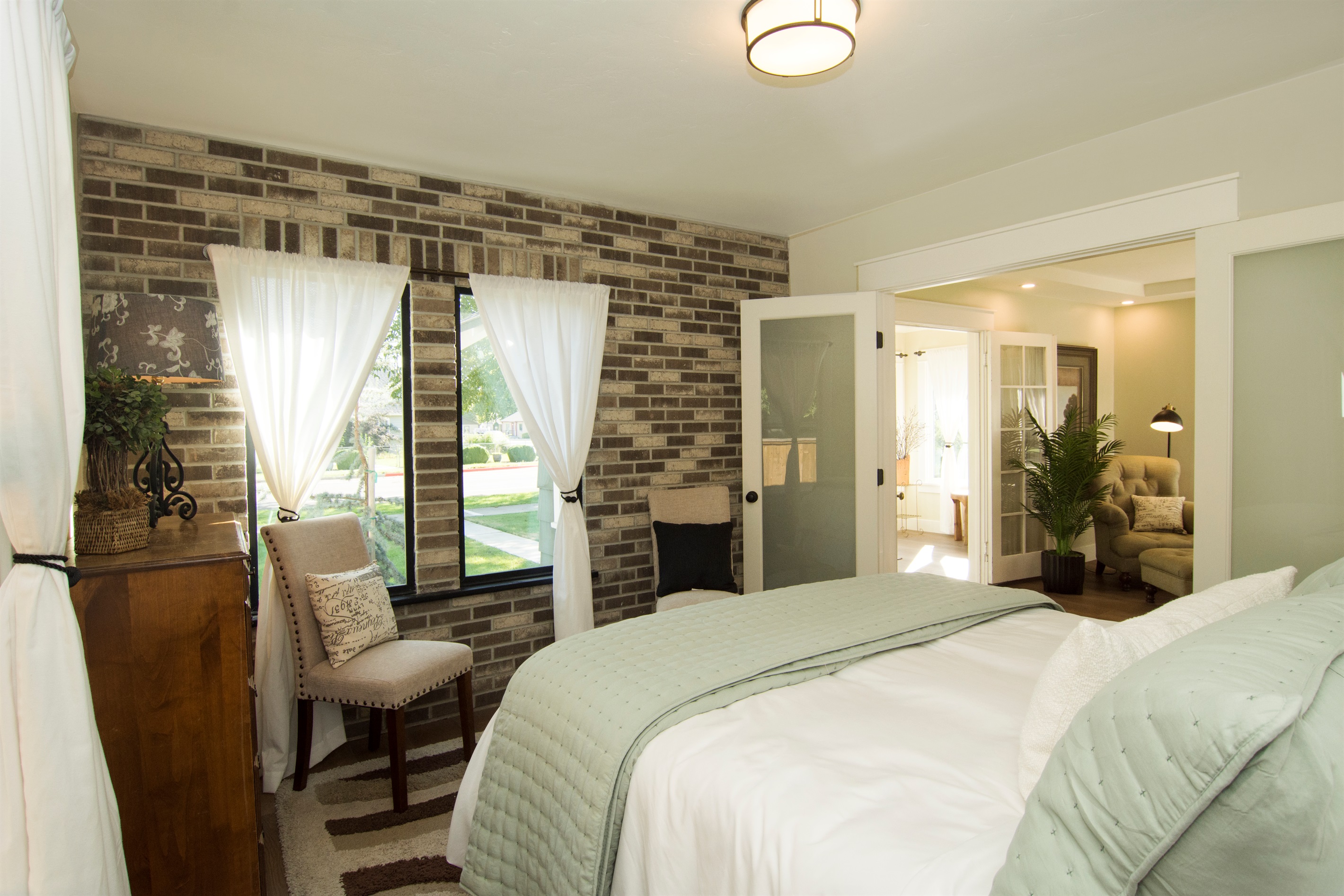 Queen Bedroom at front of home