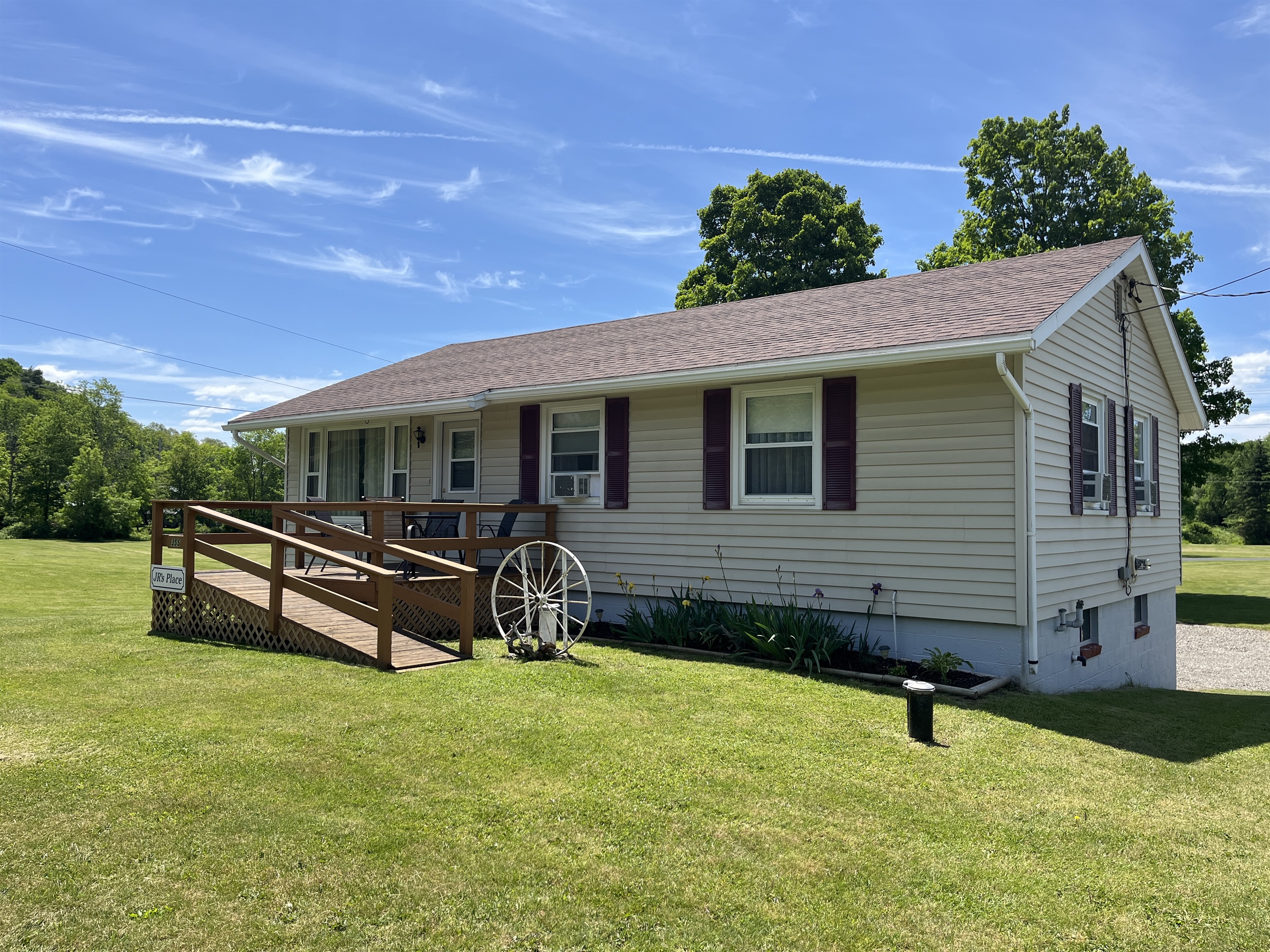 JR's Place